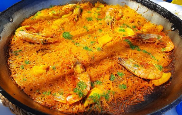 Authentisches Essen für einen authentischen Kriminalroman, der in Spanien und Valencia spielt